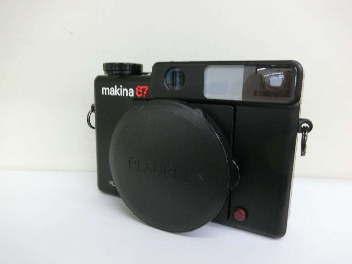 プラウベル PLAUBEL カメラ Makina67 マキナ67 2.8/80レンズ付 中古 