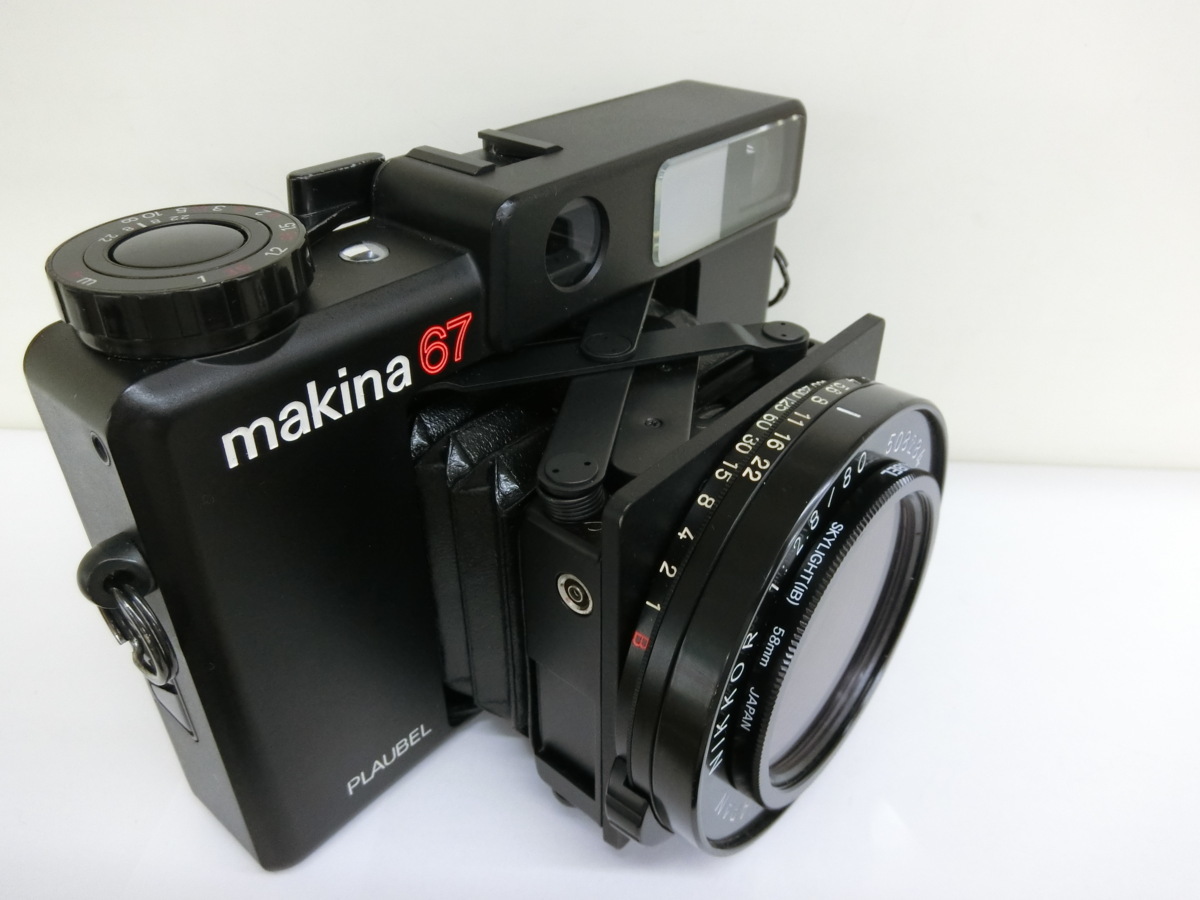 プラウベル PLAUBEL カメラ Makina67 マキナ67 2.8/80レンズ付 中古 