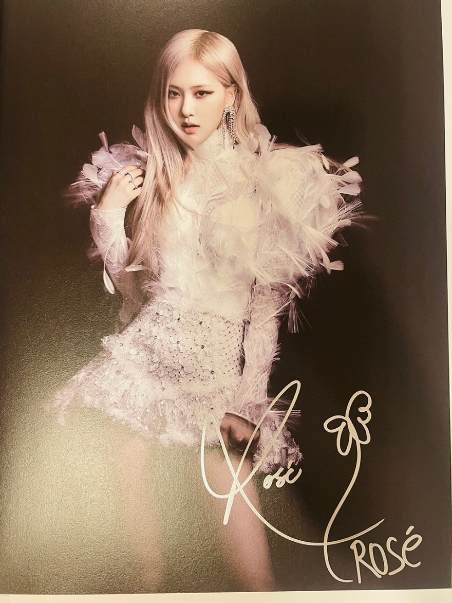 BLACKPINK【ロゼ】直筆サイン入り☆Rose -R- PHOTOBOOK☆コメント