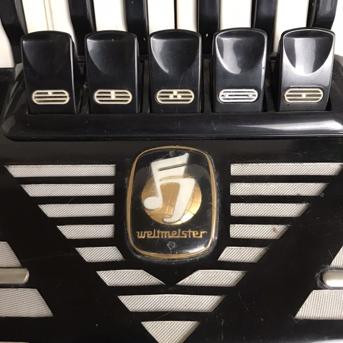 KI02] WELTMEISTER アコーディオン ドイツ製 ハードケース有 楽器 鍵盤 
