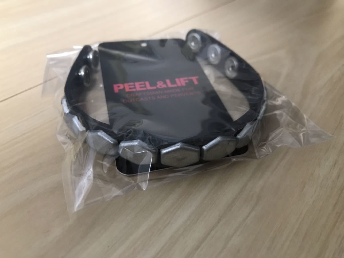 PEEL&LIFT／small hex wristband／リストバンド／スタッズ／レザー 