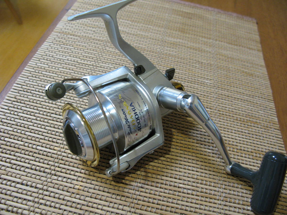 ☆ ダイワ TEAM DAIWA-X TD-X 4000HiA 中古品 ショアジギング