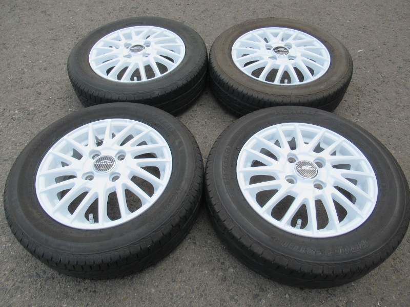新作登場 タイヤ 155/65-13 155/65R13 BS NEXTRY A-TECH シュナイダー ホワイト 4J+43 100 4H ミラ エッセ アルト ラパン ワゴンR ライフ等に(ラジアルタイヤ)｜売買されたオークション情報、yahooの商品情報をアーカ 4穴