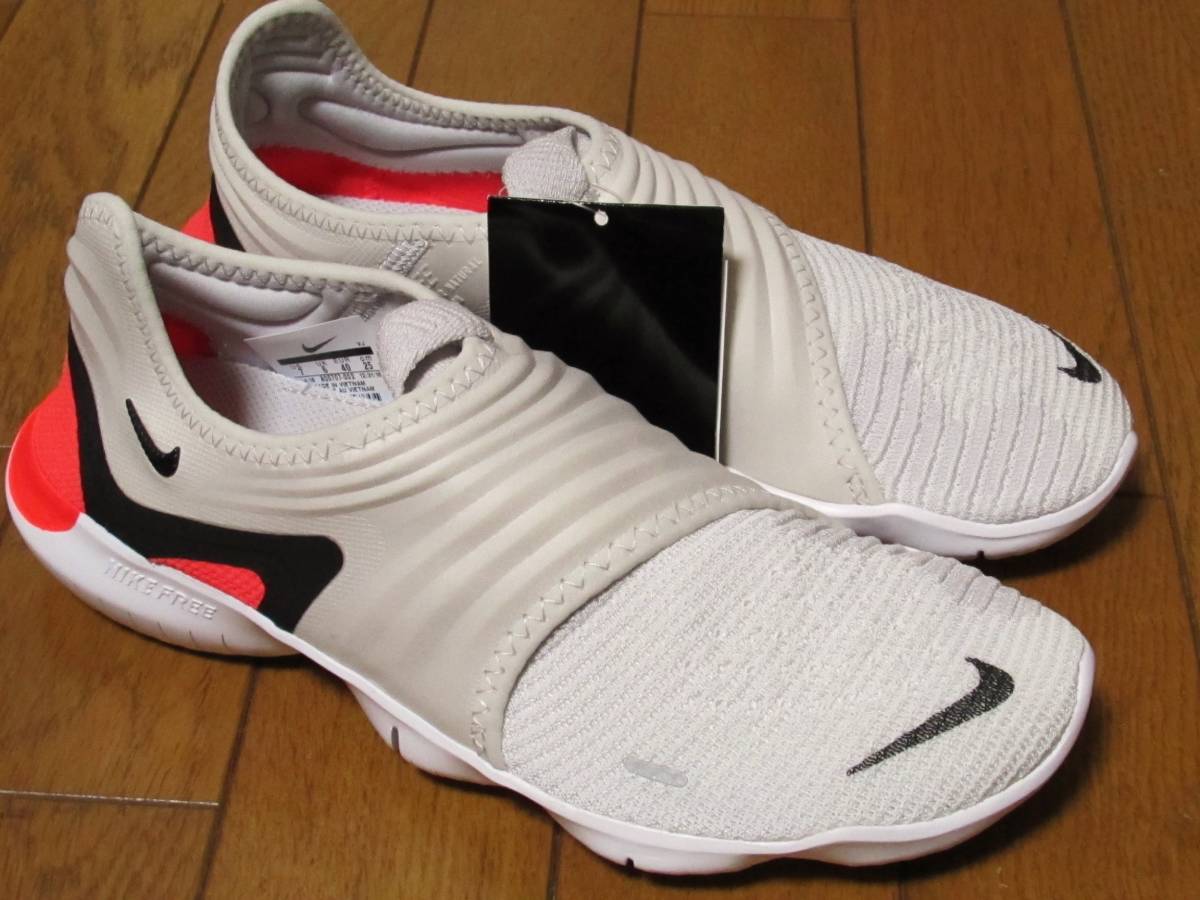 【29.5cm　メンズ】定価14，300円　ナイキ　ランニングシューズ　フリーラン フライニット3.0　Free RN Flyknit 3.0　AQ5707-002