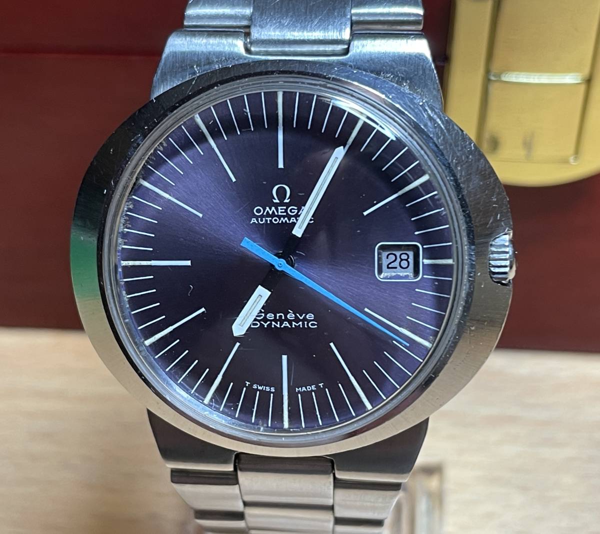 OMEGA DYNAMIC AUTOMATIC パープル文字盤 シーマスター パープル OMEGA 