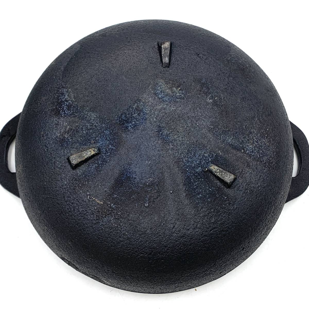 【未使用】久慈砂鉄鉄器 山王堂 両手鍋 天ぷら鍋 26cm 山王堂 『久慈砂鉄 天麩羅鍋 』 天ぷら 鉄鍋 外箱付き 外径26cm×高さ