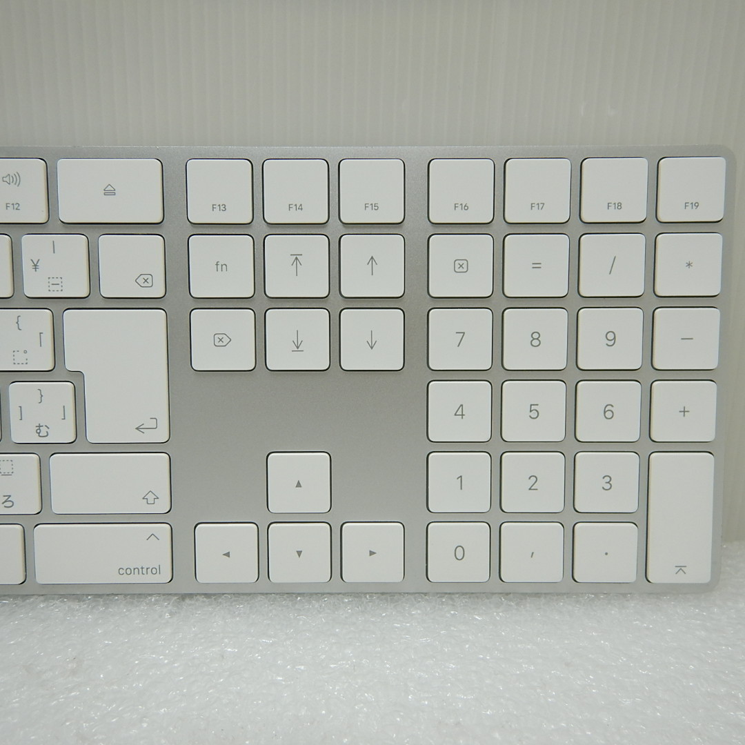 Magic Apple Keyboard テンキー付き A1843 アップル MAGIC キーボード