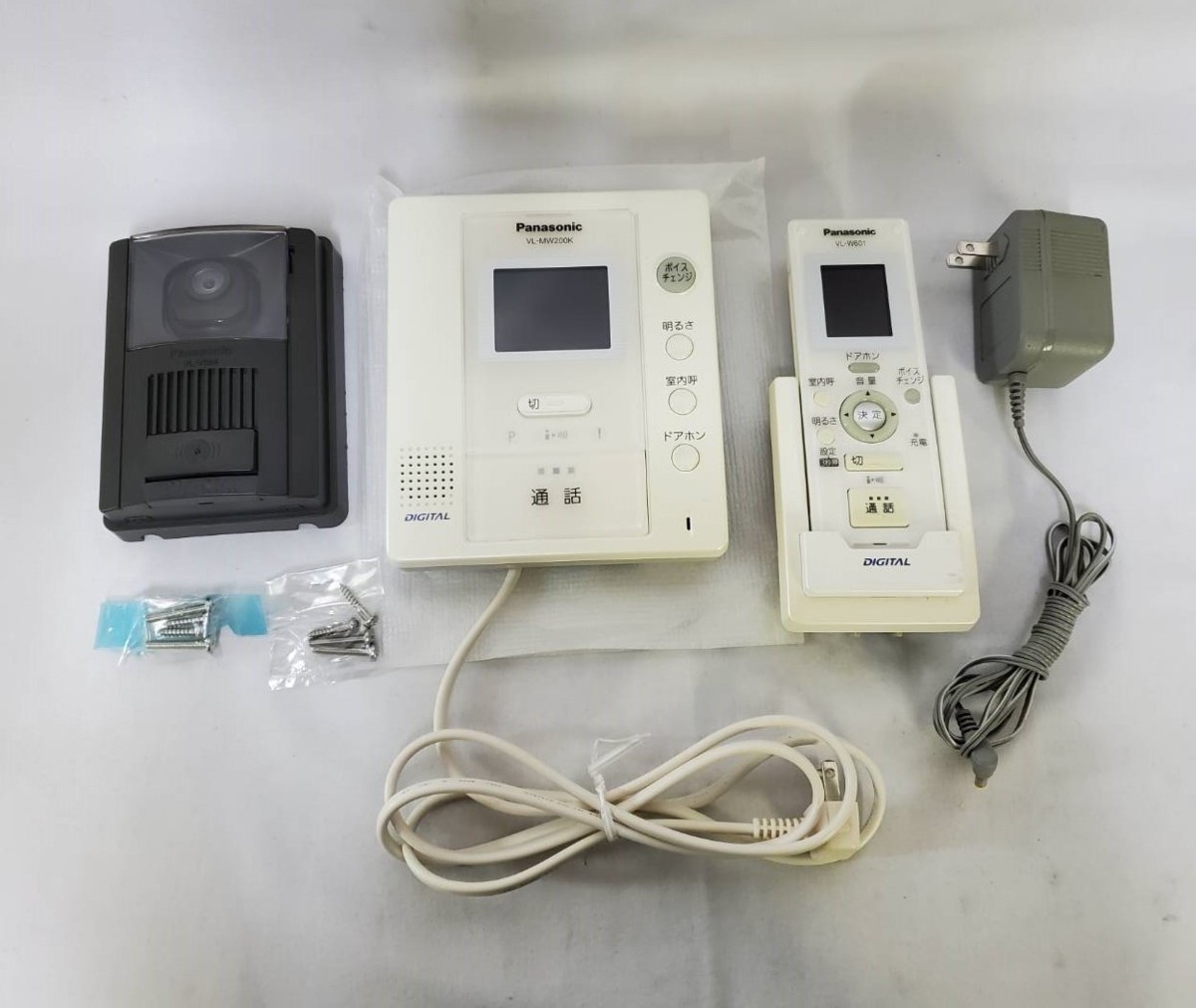■Panasonic ワイヤレスモニター付テレビドアホン VL-SW200K パナソニック 中古■004303