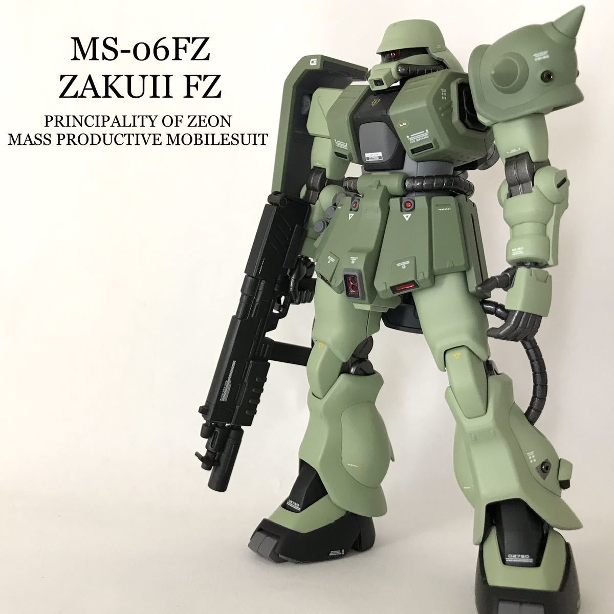 HGUC 1/144 ザクⅡ改 塗装済 完成品 ガンプラ ザク HG ポケットの中