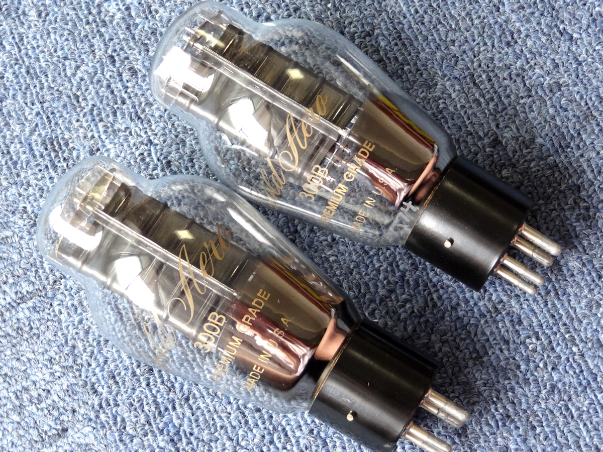 Gold Aero 300B， Made in USA， Premium Grade， 1ペア（2本）動作確認済み
