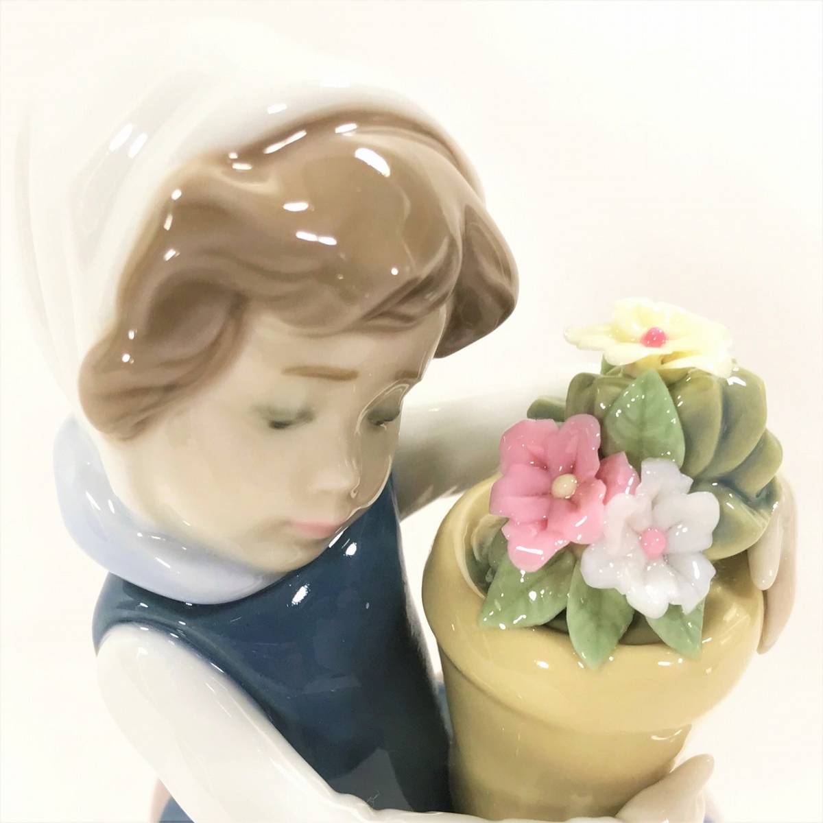 LLADRO リヤドロ 花と少女 「春が来た」 : 公式通販 陶器人形 フィギュ 