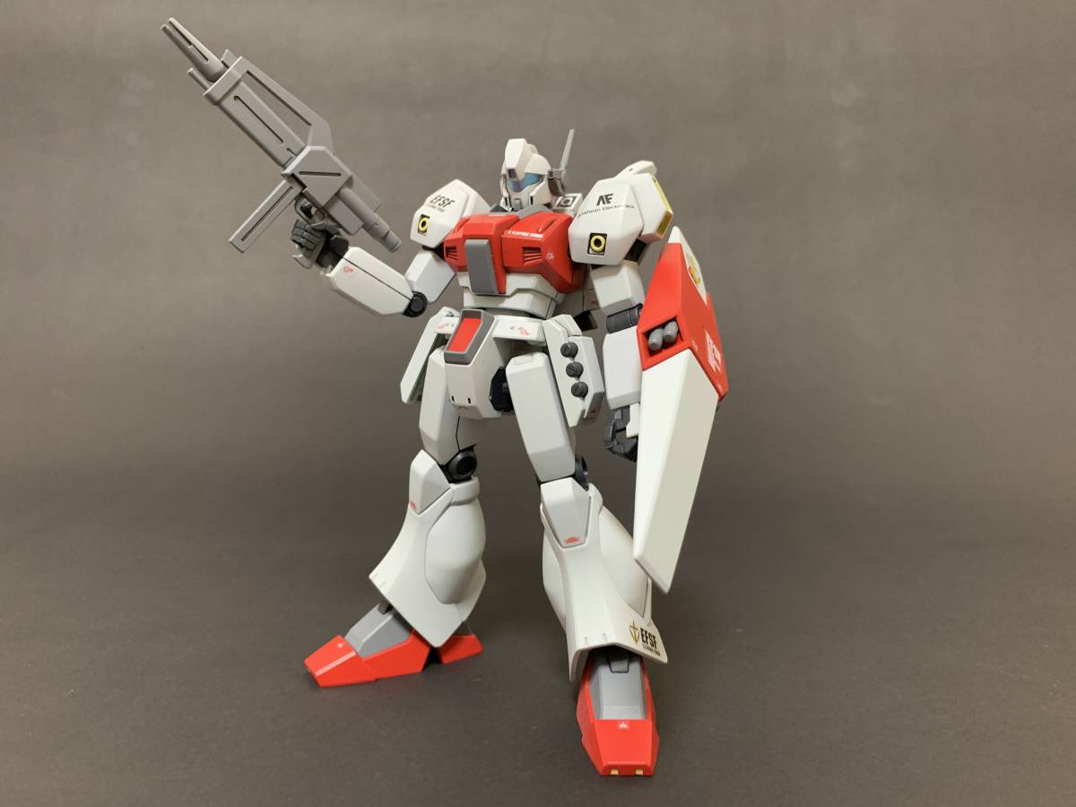 ガンプラ 塗装済完成品 MG 1⁄100 ジェガン MG 1⁄100 RGM-89D ジェガン D