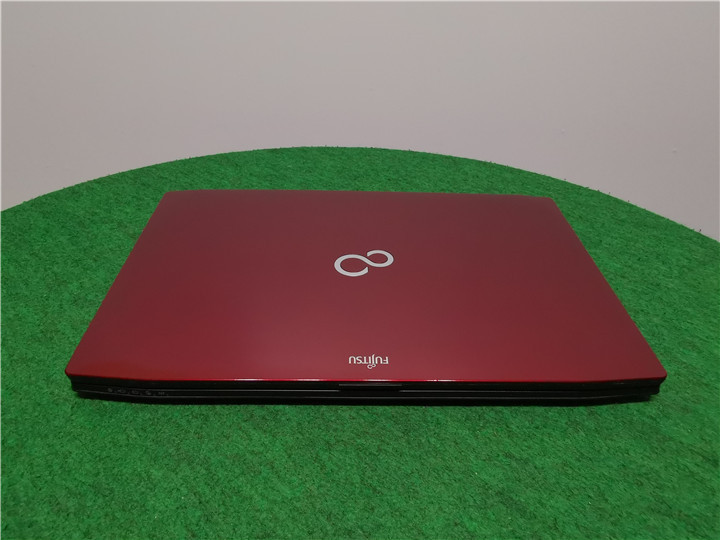 カメラ内蔵/中古/15型タッチパネル/ノートPC/Windows10/1000GB/8GB/3