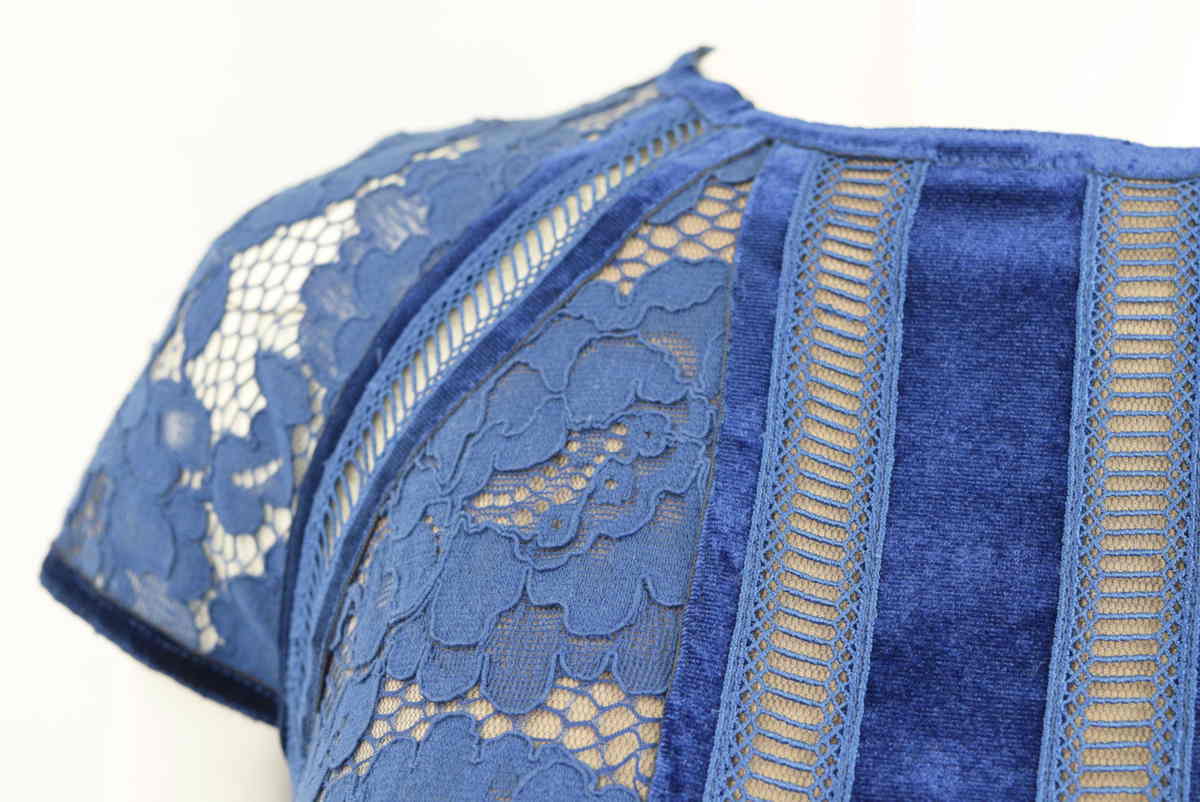 2063-21J0353☆TADASHI SHOJI タダシショージ☆美品 ロイヤルブルーの