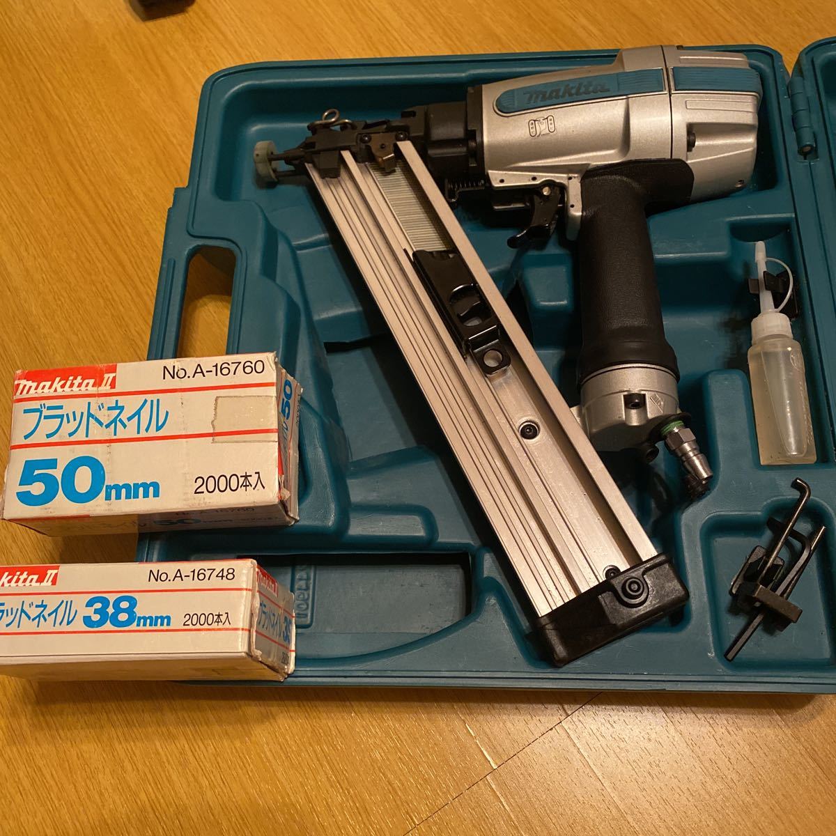 マキタ 仕上げ釘打機 ブラットネイル 常圧 ネイラ