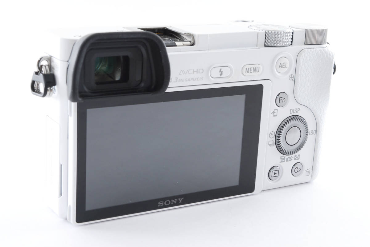 ◇良品◇ SONY ILCE-6000 α6000 ミラーレス 一眼 カメラ ボディ 撮影 