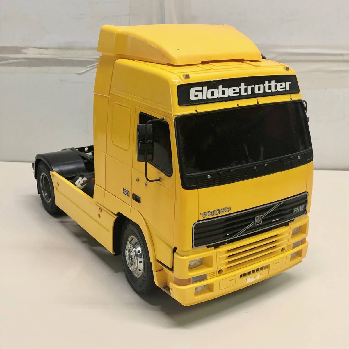 タミヤ 電動ラジコン 1/14 ボルボ FH12 グローブトロッター 420