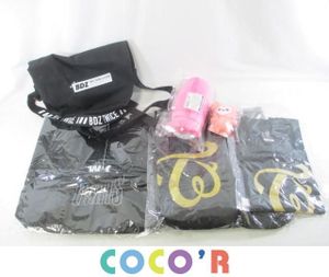 Twice ペンケースの平均価格は2 322円 ヤフオク 等のtwice ペンケースのオークション売買情報は1件が掲載されています