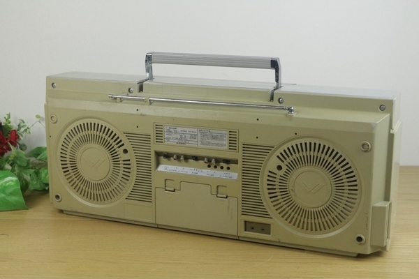 希少品　昭和レトロ　SHARP GF-490R ダブルカセットデッキ SHARP シャープ GF-490 シルバー◇ダブルラジカセ 昭和レトロ | 出張