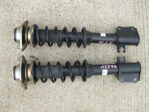 DA62V エブリィ 純正左右フロントストラット サス ショック 流用