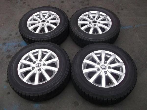 スタッドレスタイヤ付き社外ホイール4本　TOPRUN　205/65R15