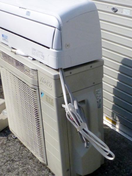 ab030【11年製ダイキンエアコンうるるとさらら】14畳ATR40MPE8-W(12畳 