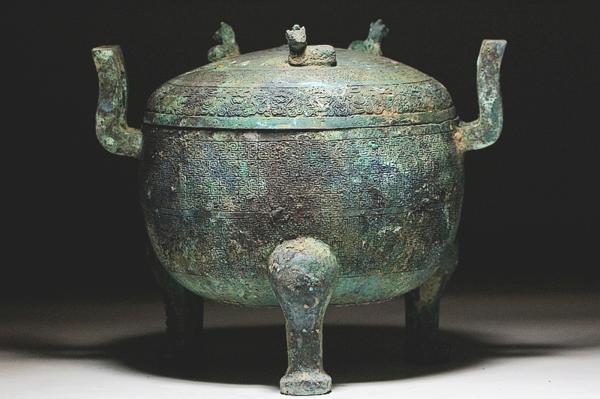 【龍紋】商周時代 青銅器 礼器 蟠虺紋三足鼎 酒器 43cm 391A