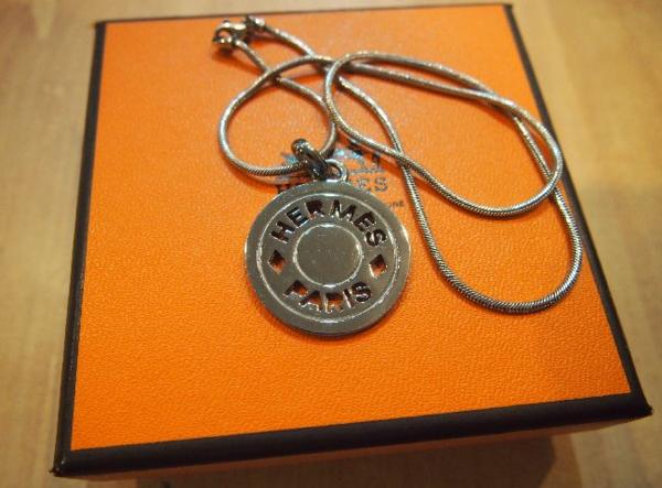 亀二)Hermes/正規品/セリエ/コインネックレス/箱付/美品
