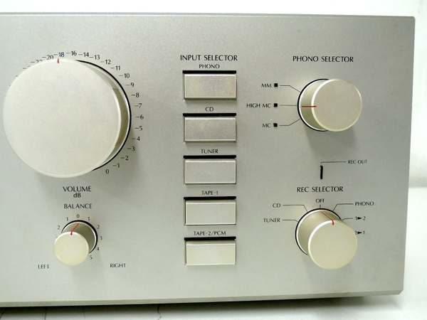 中古動作品Sansui AU-D507X プリメインアンプ 音出し良好 サンスイ