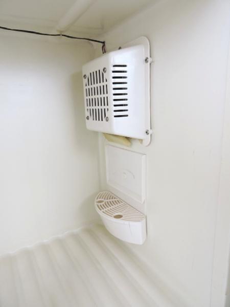 3□【展示品】冷やし虫家 シーラケース C003