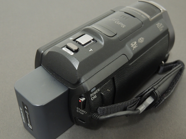 説明書付き SONY ソニー HDR-CX630V デジタル ビデオカメラ hdr-cx630v_open.jpg