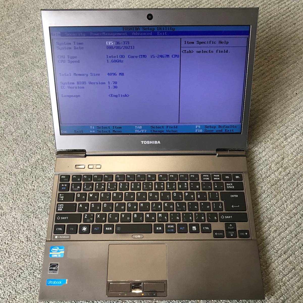 即決！dynabook R631/28E PORTEGE Z830 Series Ultrabook（ウルトラブック）Core i5-2467M 1.6GHz メモリ4GB SSD(m-SATA)なし
