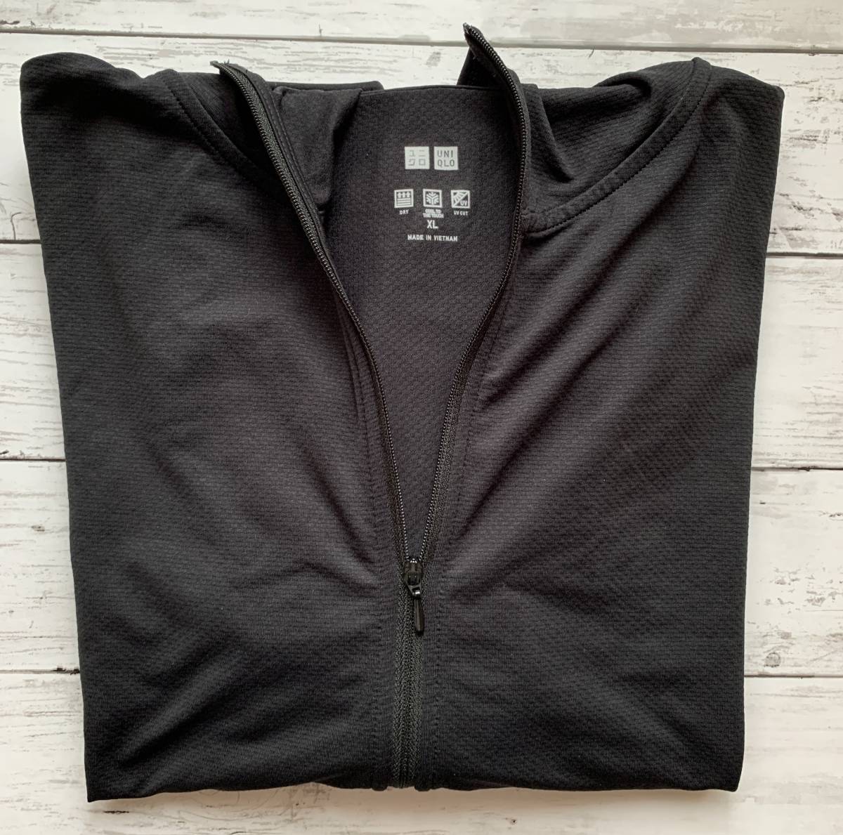 Uniqlo ユニクロ エアリズム Uvカット メッシュパーカー ブラック パーカー サイズxl ジャケット 上着 売買されたオークション情報 Yahooの商品情報をアーカイブ公開 オークファン Aucfan Com