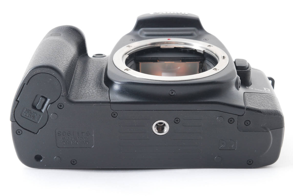 Canon EOS 7 EYE CONTROL #828360 簡易動作OK ⑨ フィルムカメラ Canon