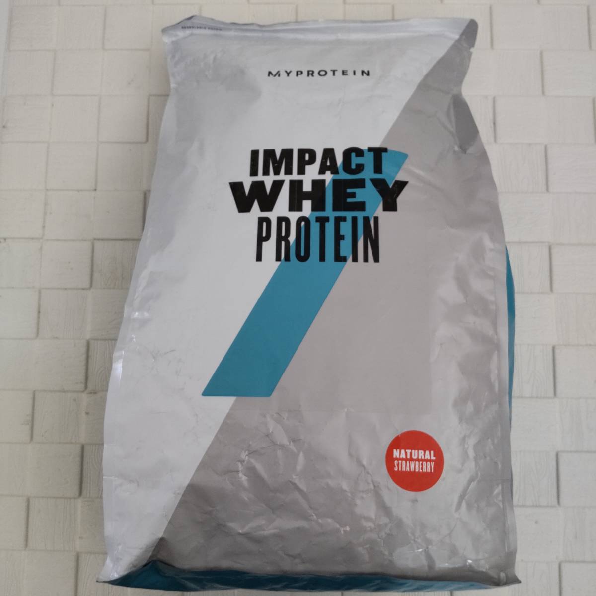 新品，大得価マイプロテイン ホエイ impact ホエイプロテイン ナチュラルストロベリー 5kg(3.0kg～)｜売買されたオークション情報、yahooの商品情報をアーカイブ公開 - オークファン 3.0kg～