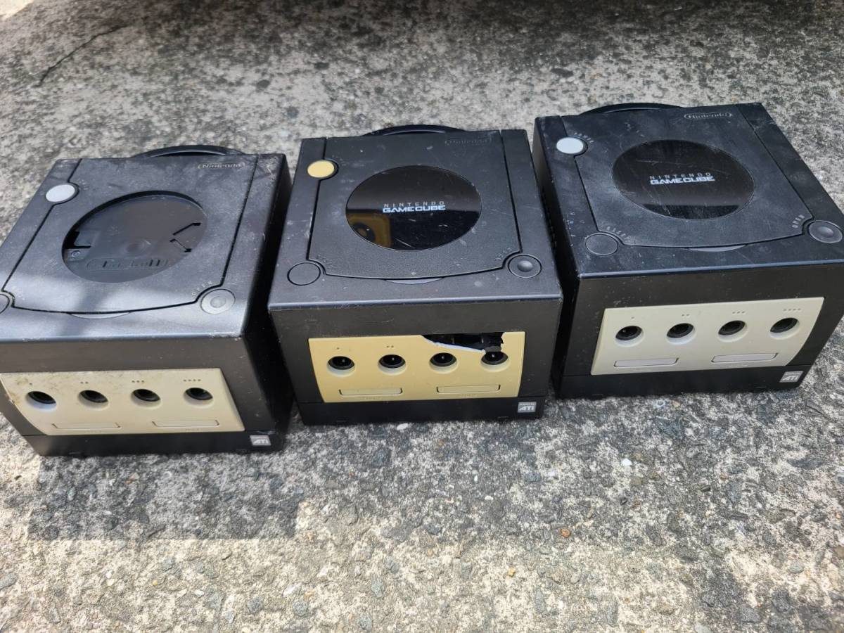 Nintendo 任天堂 GAMECUBE ゲームキューブ DOL-001 まとめて 3個