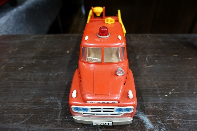 野村トーイ 日産 NISSAN FS681型 消防ポンプ車 フリクション