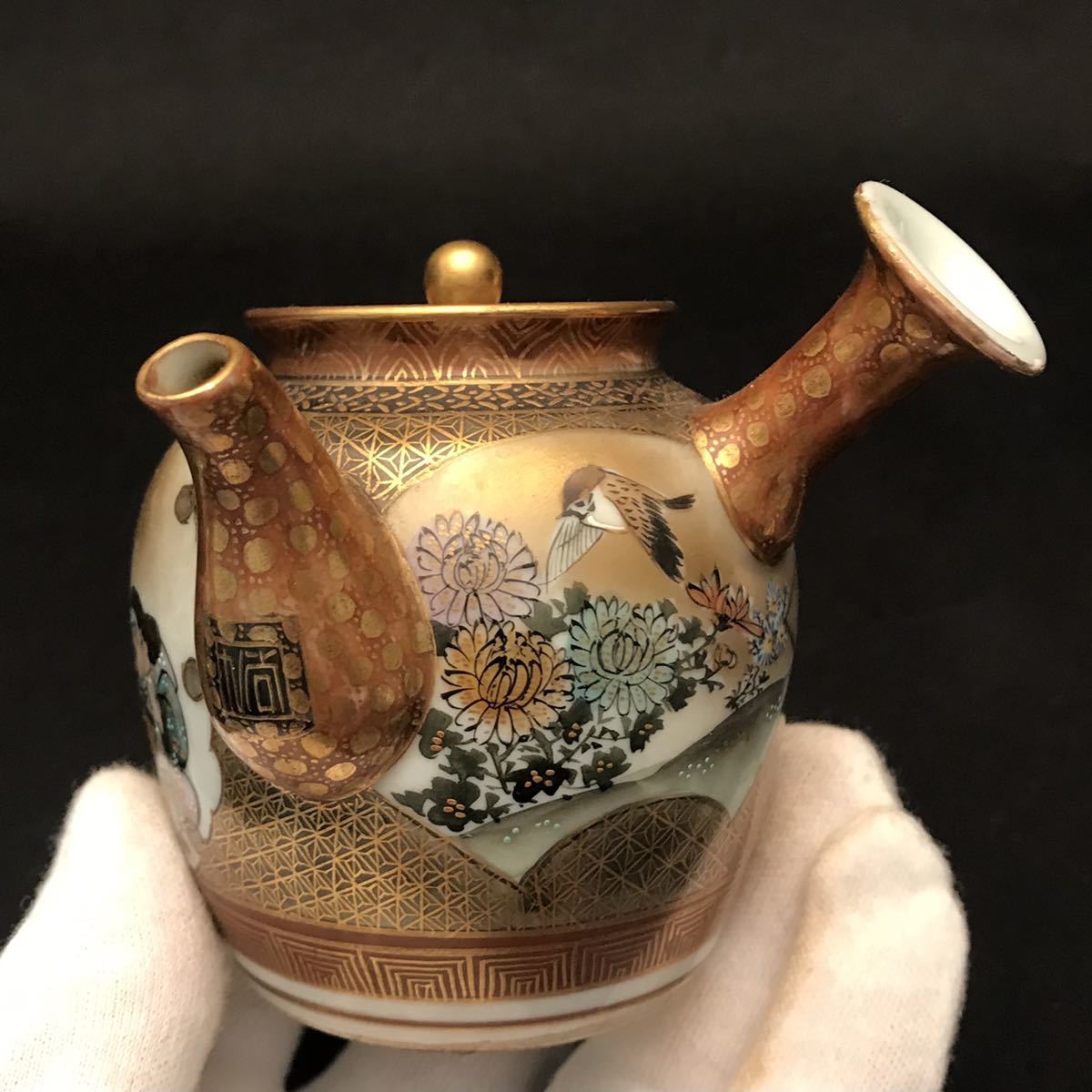 古美術 古伊万里 金彩 色絵 水差し ポット 茶道具 茶器 急須 金継ぎ 時代物 蔵出□明治期 九谷焼 金彩金蘭手 恵比寿大黒寿老人雀窓図 急須□煎茶