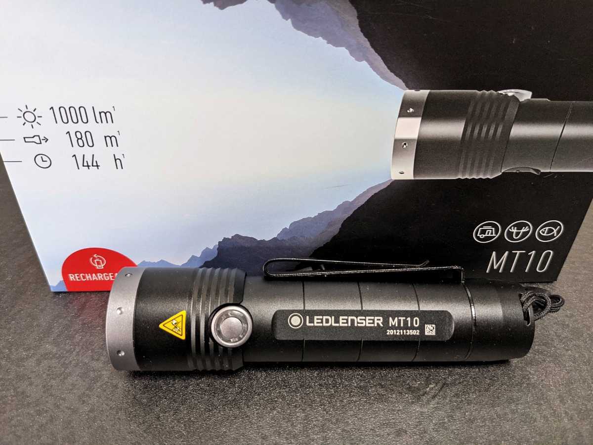 Ledlenser【MT10】レッドレンザー予備バッテリー付 キャンプ