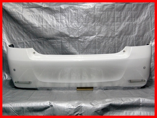 28395 NZE161 カローラアクシオ 純正 リアバンパー 52159-12000