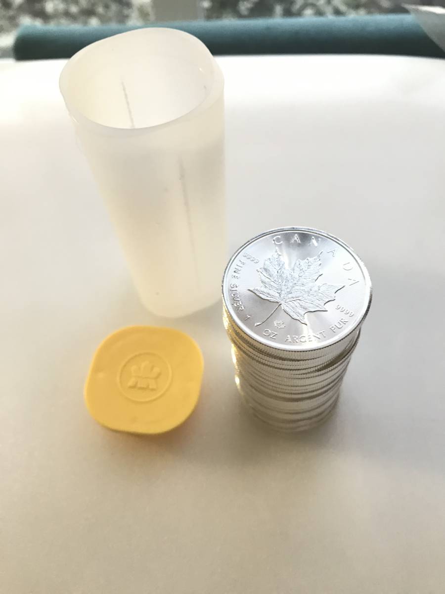 新品 カナダ メイプル 銀貨 2021年 1oz 純銀 31.1g カナダ王室造幣局