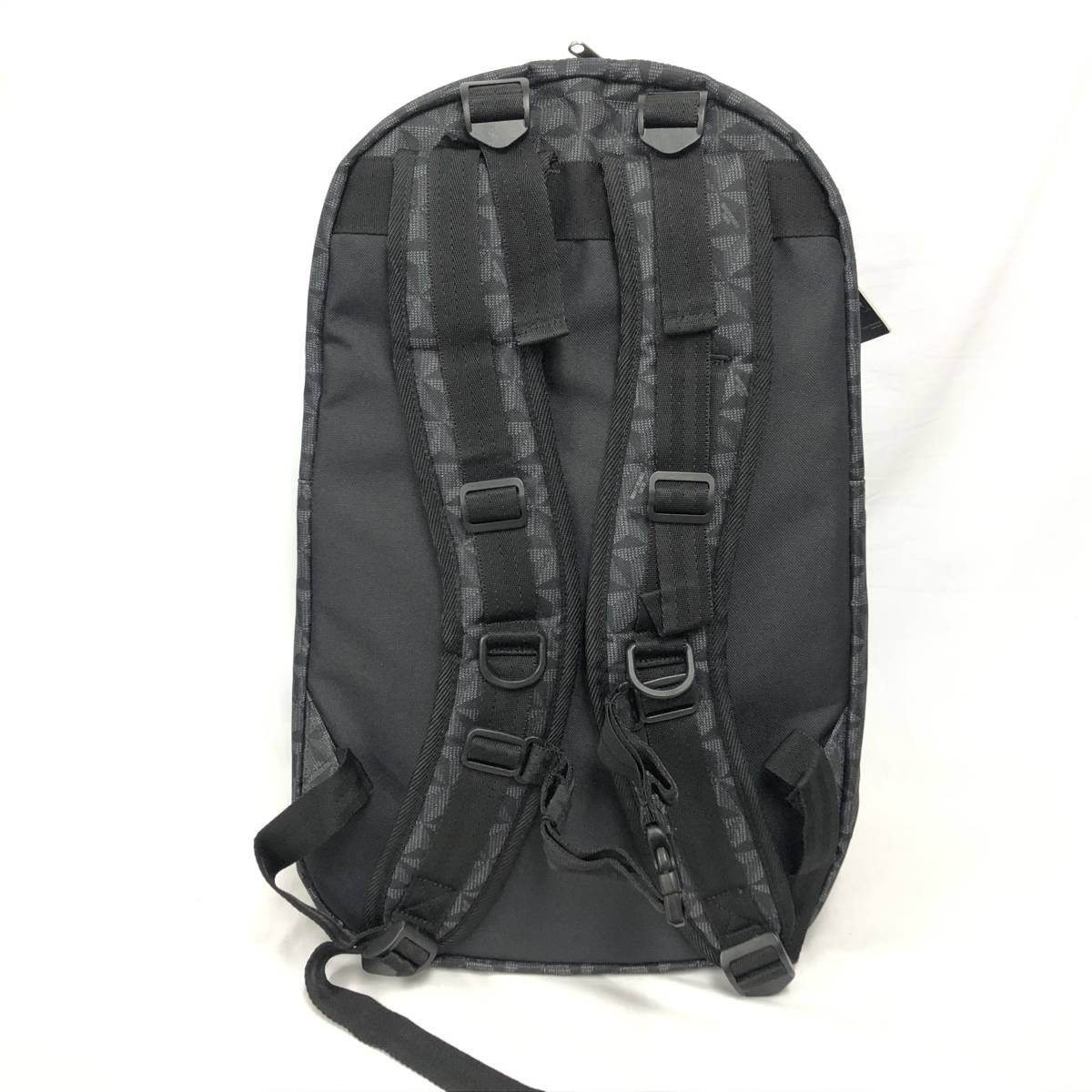 ○☆新品 未使用 INDISPENSABLE インディスペンサブル リュック バック 