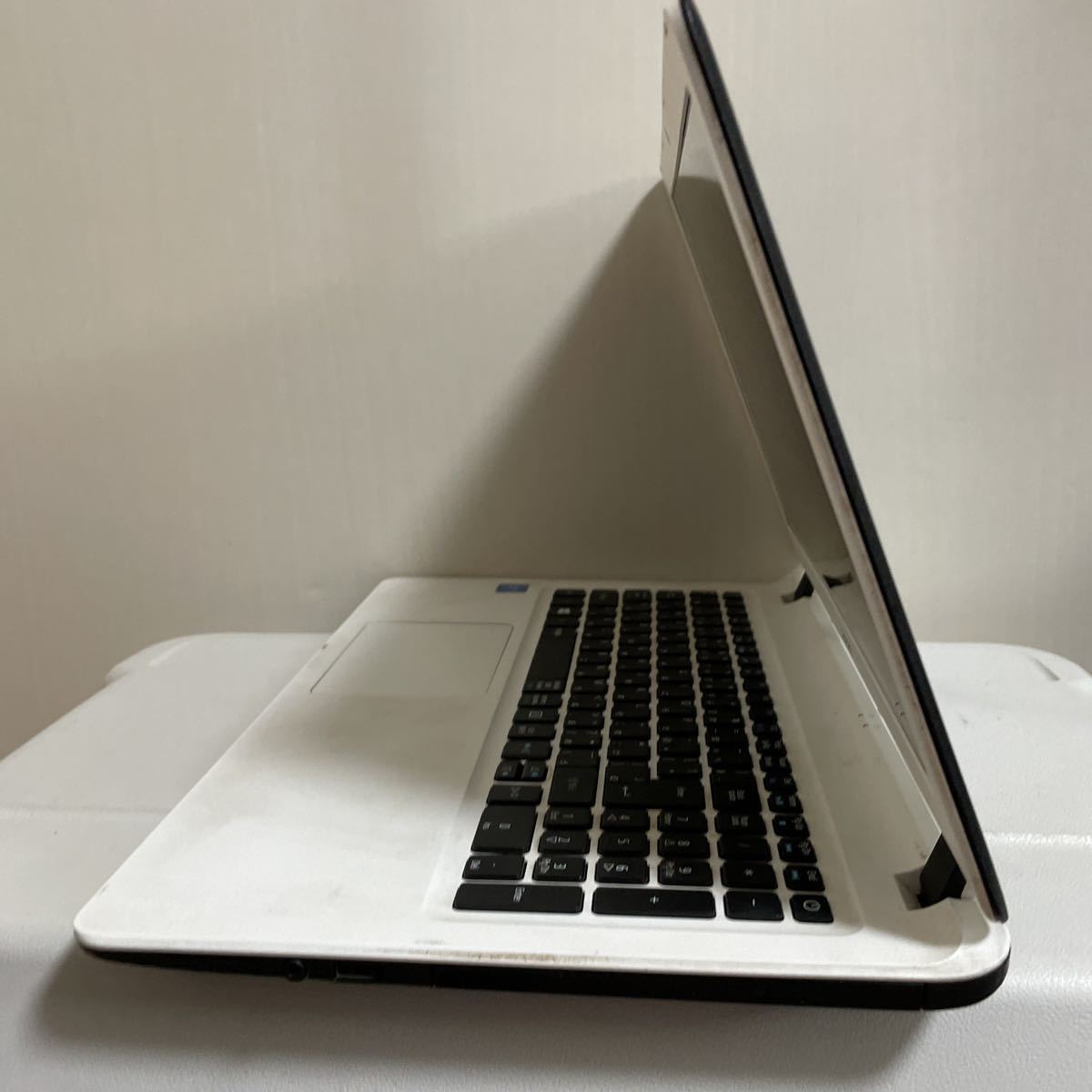 Acer ノートパソコン N16C1