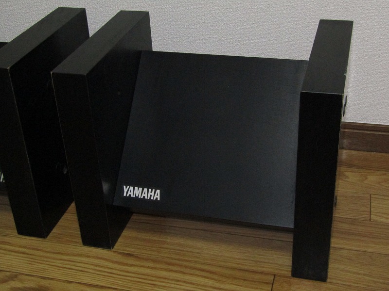 II16-3551[NAK] YAMAHA ヤマハ 高級 スピーカースタンド NS-1000シリーズ用 1円～