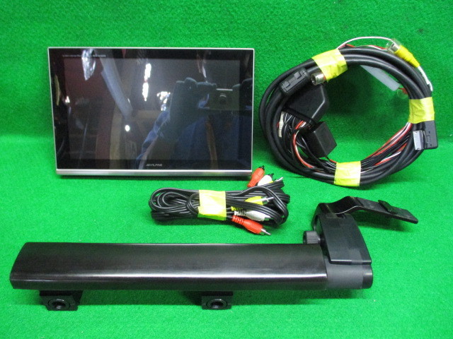 ALPINEアルパイン 10.2INCHモニター PKG-M1000S / ヘッドレスト