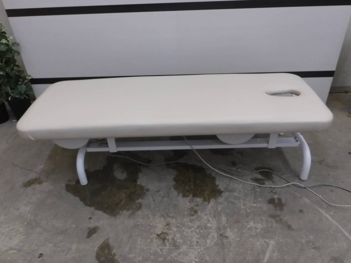 I21-85☆タカラベルモント 電動ベッド エステベッド エステボディ 