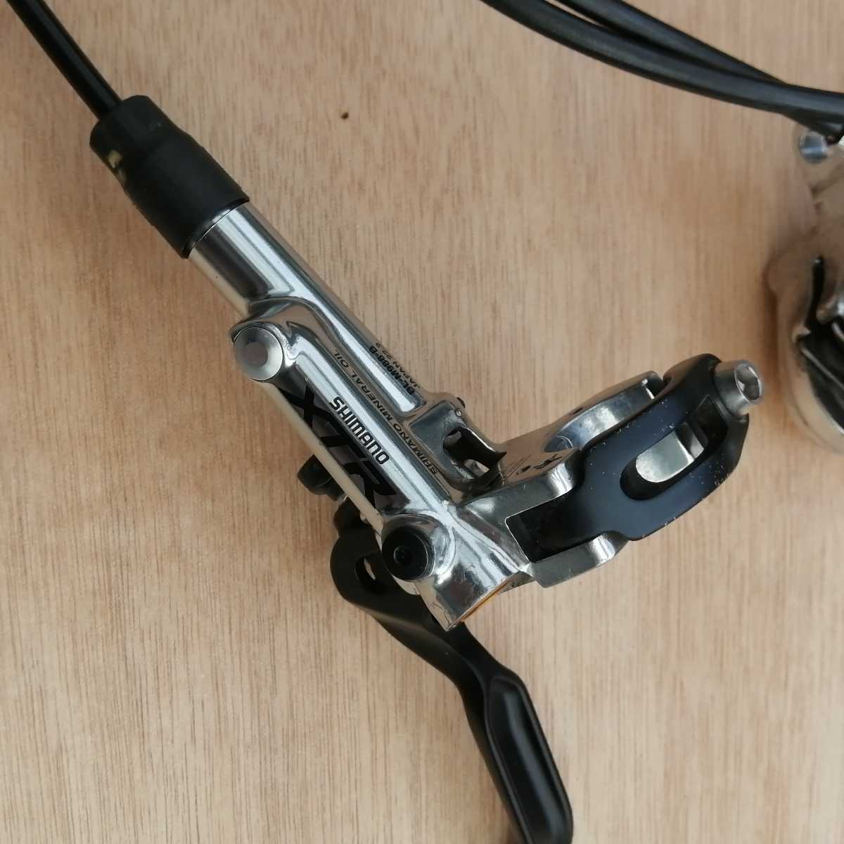 BL-M988B BR-M985 XTR ブレーキレバー、キャリパー 前後セット 中古