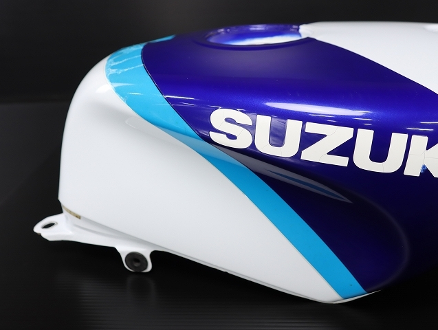 Yahoo!オークション RGV250ガンマ - VJ22A純正ガソリンタンク燃料