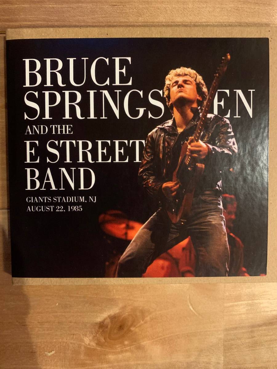 公式サイト限定盤　GIANTS STADIUM EAST RUTHERFORD， NJ AUGUST 22，1985 BRUCE SPRINGSTEEN ブルース・スプリングスティーン　3CDR