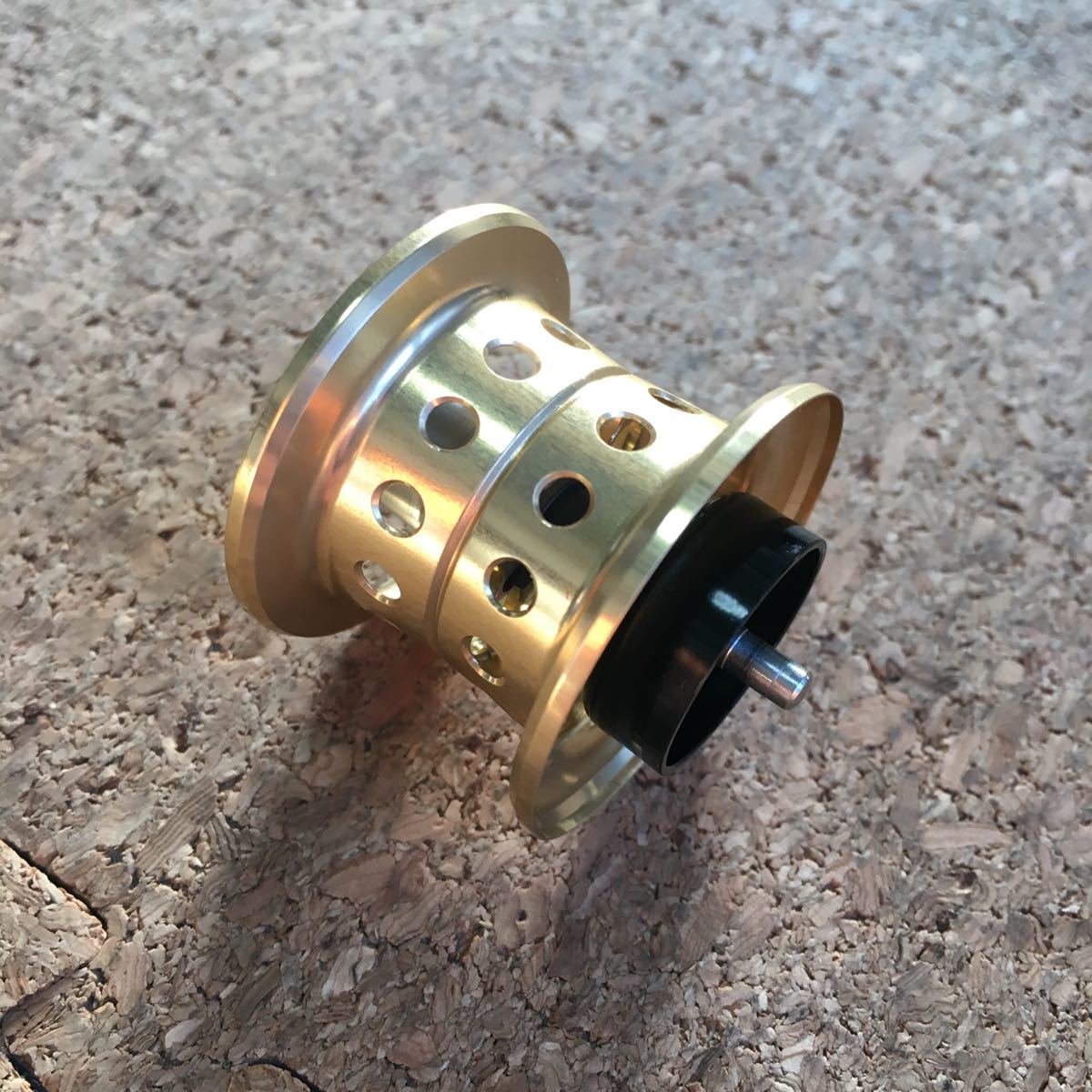 KTF ネオスプール KAHEN ダイワ 34φ ゴールド 美品_1